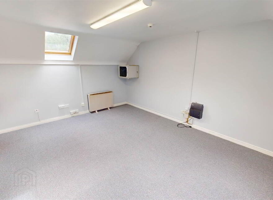 Second Floor, 16c Castle Street, Lisburn, BT27 4XD