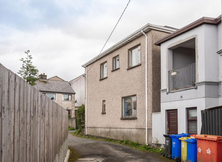St Marys Road, Buncrana, F93YR90