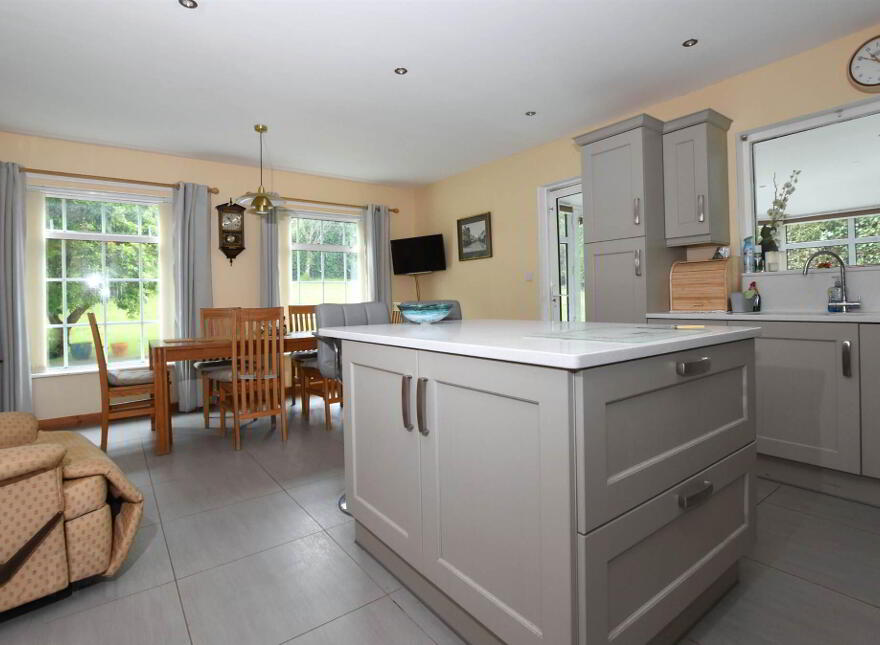 27 Saul Brae, Downpatrick, BT30 6PE