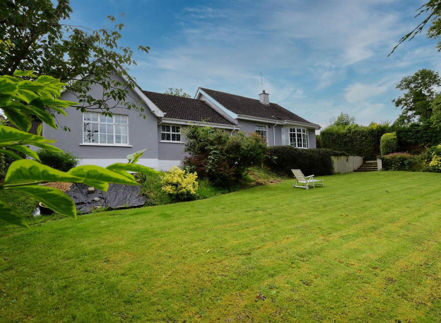 27 Saul Brae, Downpatrick, BT30 6PE
