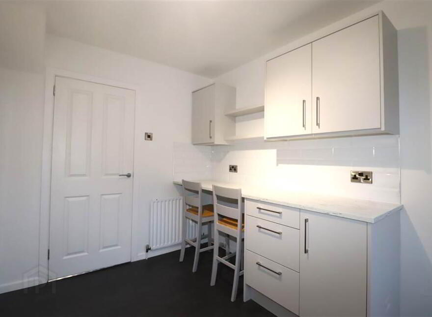 4 The Beeches, Lower Ballinderry, Antrim, BT28 2RJ