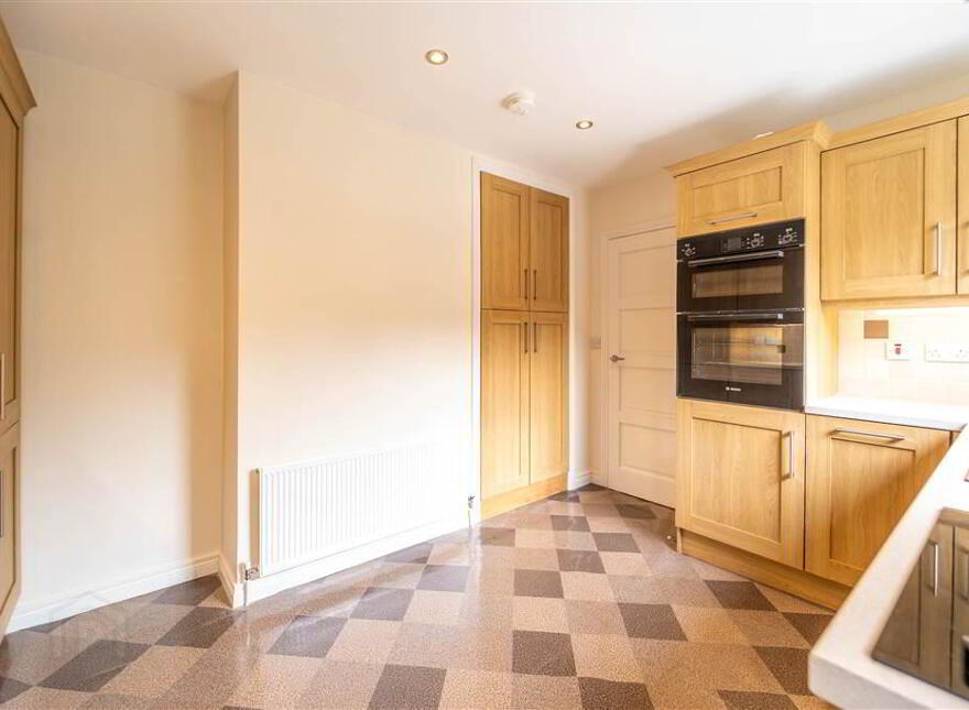 6 Beech End, Holywood, BT18 9PG