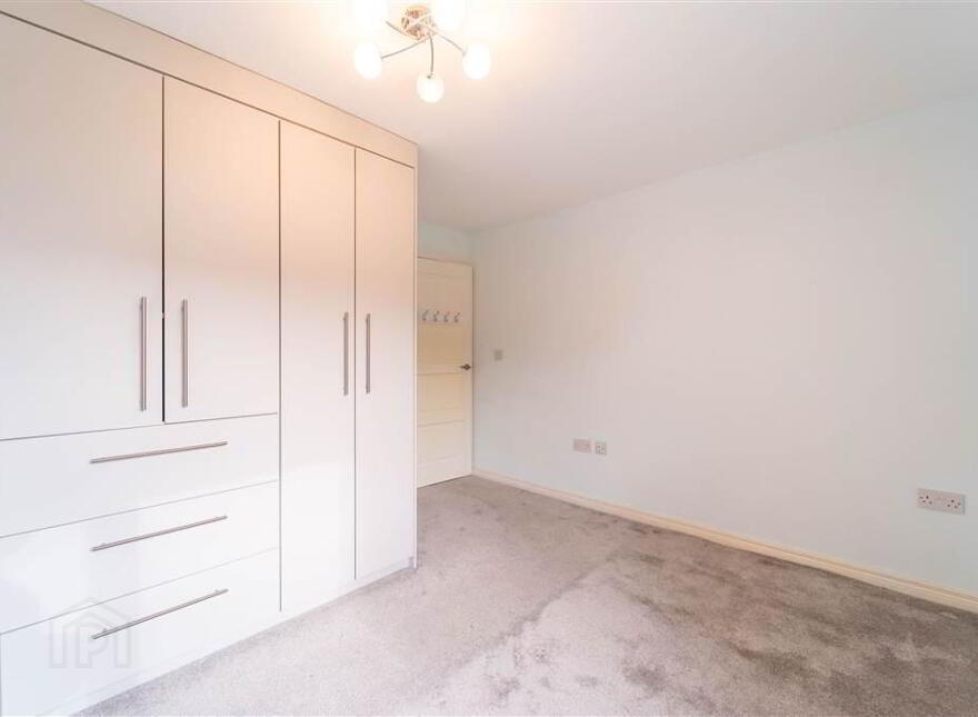 6 Beech End, Holywood, BT18 9PG