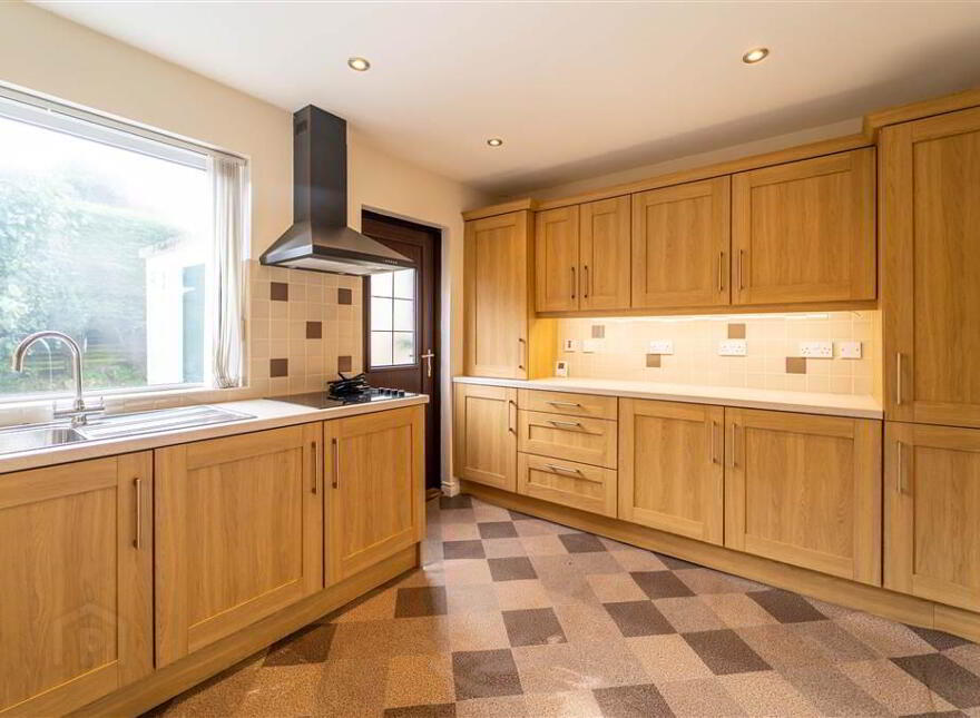 6 Beech End, Holywood, BT18 9PG