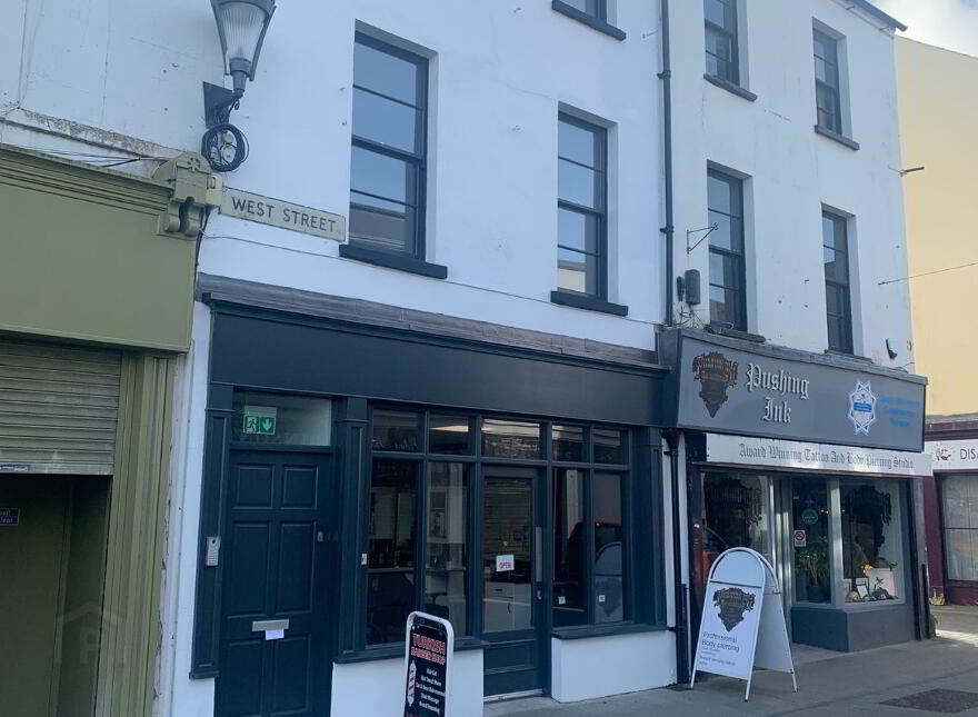 Unit 2, 2 West Street, Carrickfergus, BT38 7AR