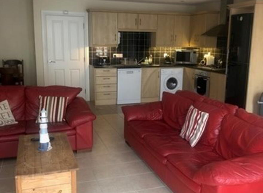 46 West Strand Avenue (student Let), Portrush, BT56 8ET
