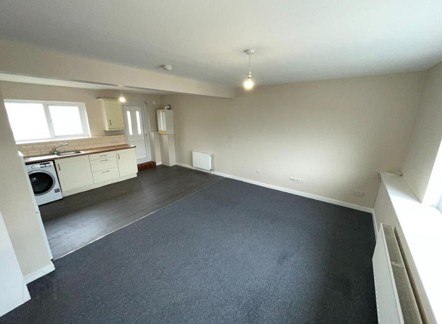 D, 3 Church Street, Portstewart, Portstewart, BT55 7AH photo 3