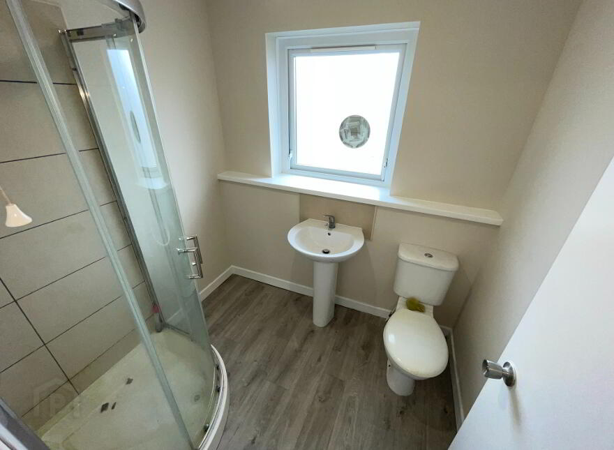 D, 3 Church Street, Portstewart, Portstewart, BT55 7AH