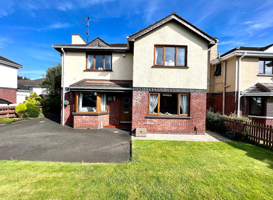 Property For Sale in Derry / Londonderry PropertyPal