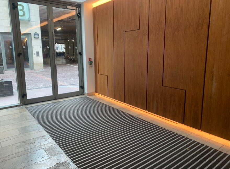 Unit 5.20, The Arc, Queens Road, Belfast, BT3 9FE