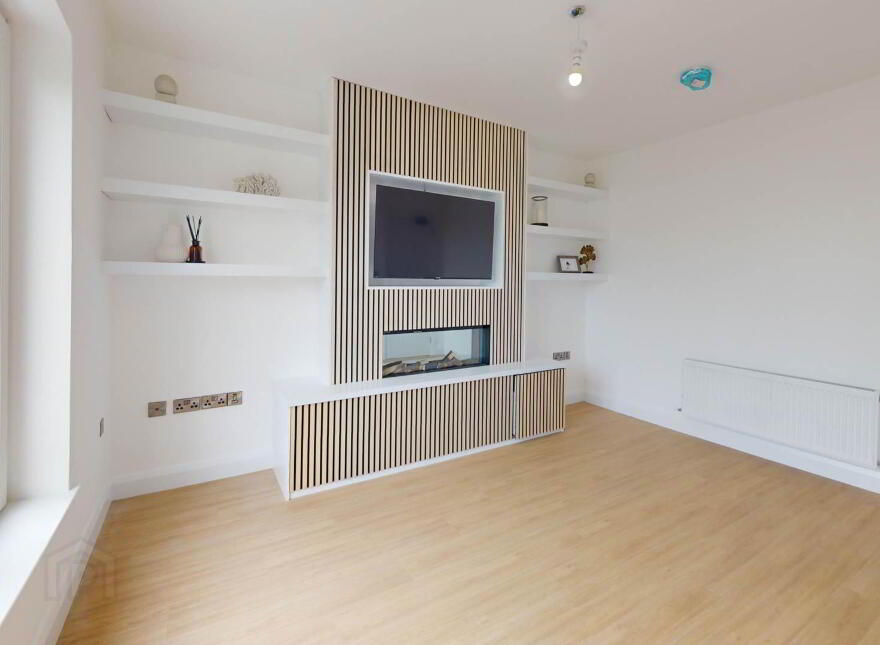 Rossole View, Sligo Road, Enniskillen, BT74 7JZ
