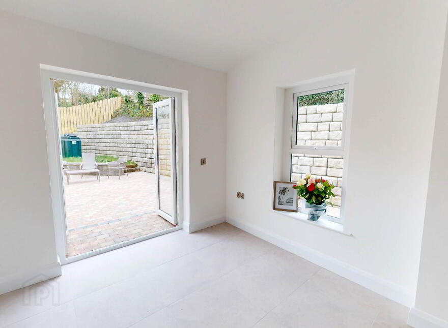 Rossole View, Sligo Road, Enniskillen, BT74 7JZ