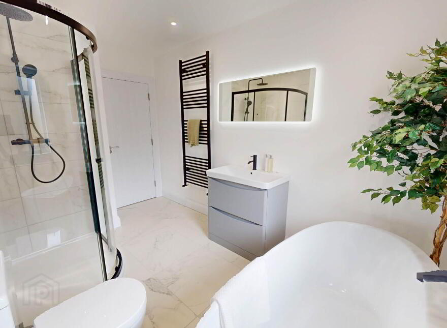 Rossole View, Sligo Road, Enniskillen, BT74 7JZ