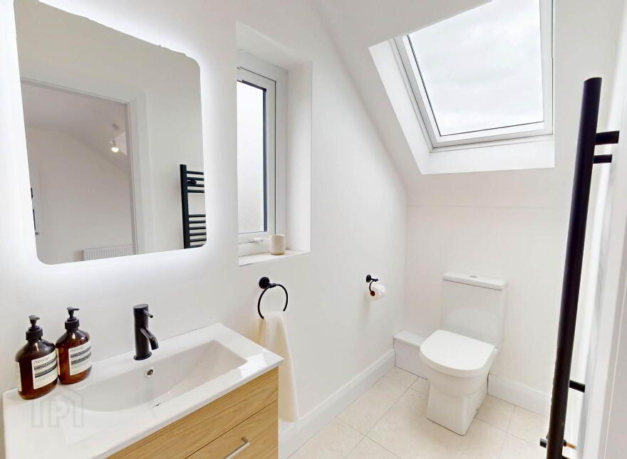 Rossole View, Sligo Road, Enniskillen, BT74 7JZ