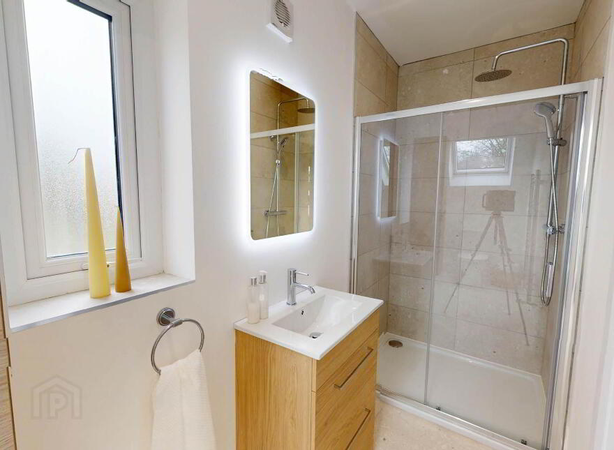 Rossole View, Sligo Road, Enniskillen, BT74 7JZ