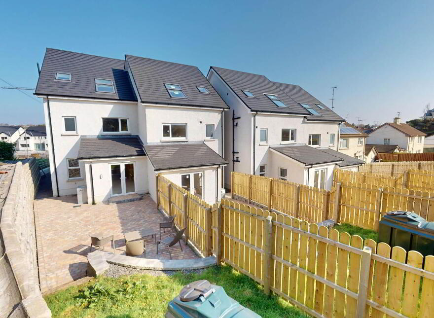 Rossole View, Sligo Road, Enniskillen, BT74 7JZ