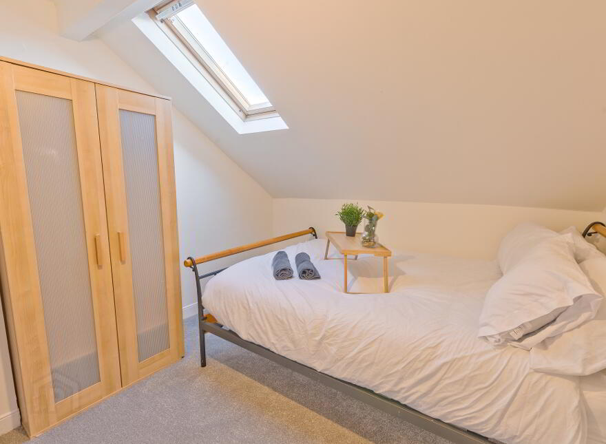243 Ravenhill Avenue, Belfast, BT6 8LF