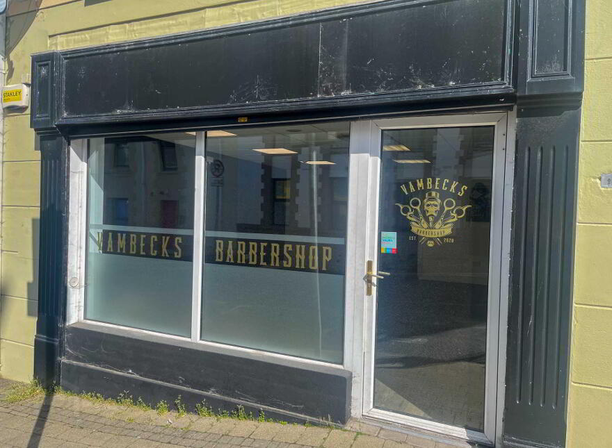 Main Street, Lifford, F93HY1K