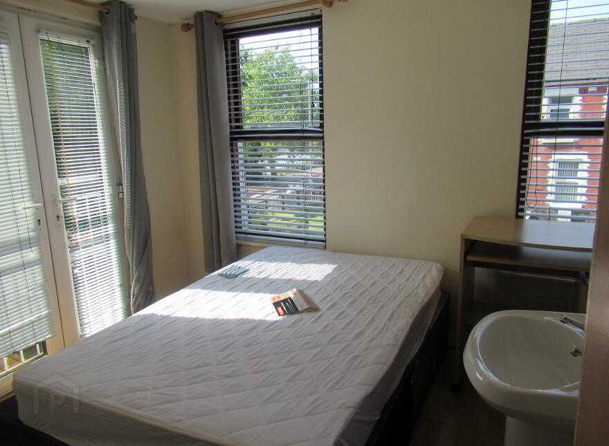 96 Carmel Street, Belfast, BT7 1QF