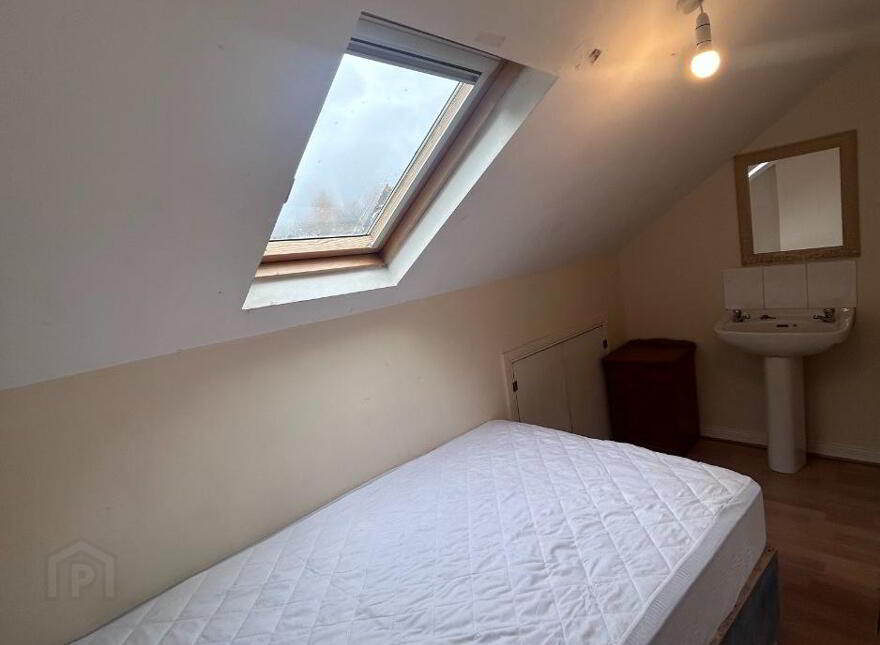 96 Carmel Street, Belfast, BT7 1QF