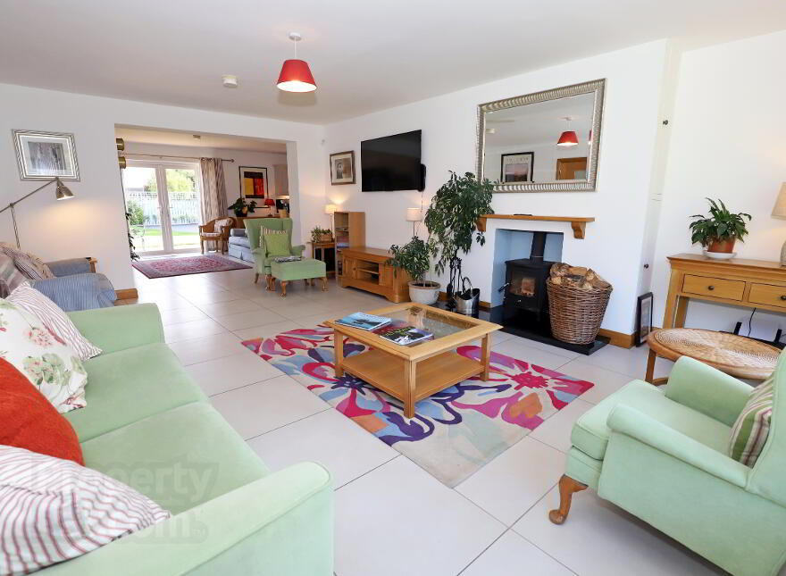 Detached houses To Rent in Newtownards