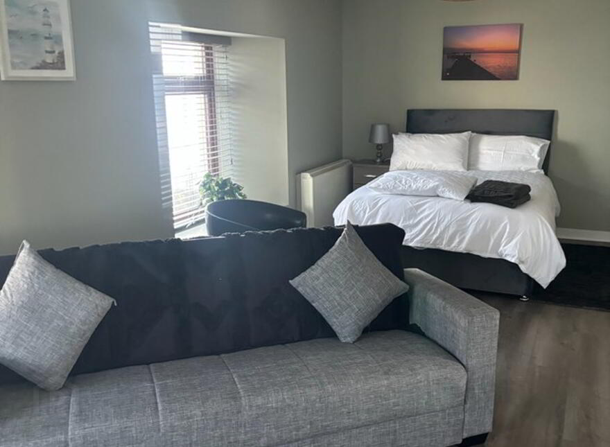 1 Craig Vara, Portrush, BT56 8AJ