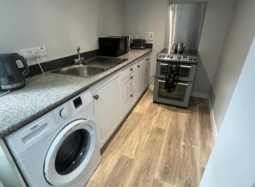 1 Craig Vara, Portrush, BT56 8AJ