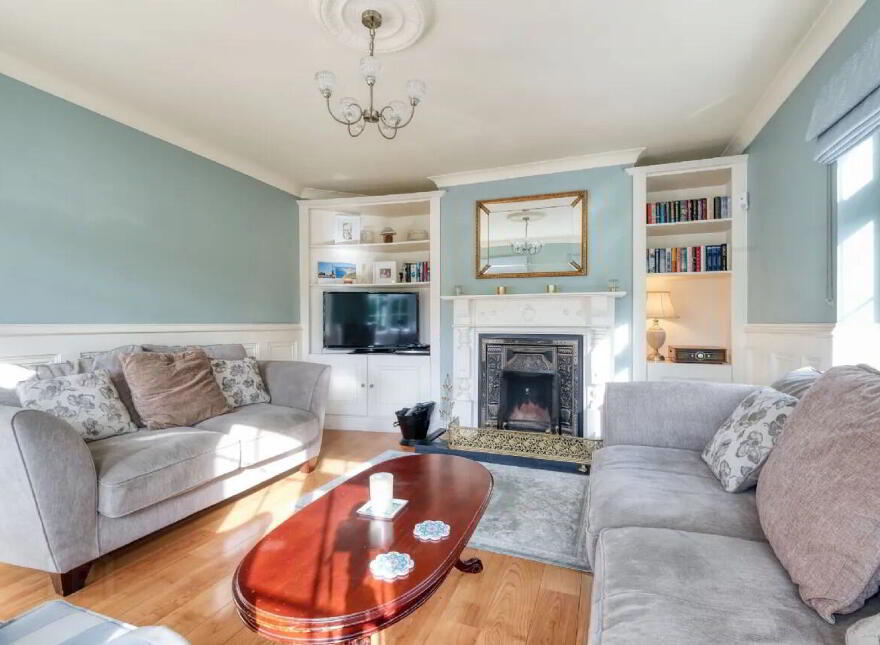Riverside House, Clonmore, Killashee, N39VP46