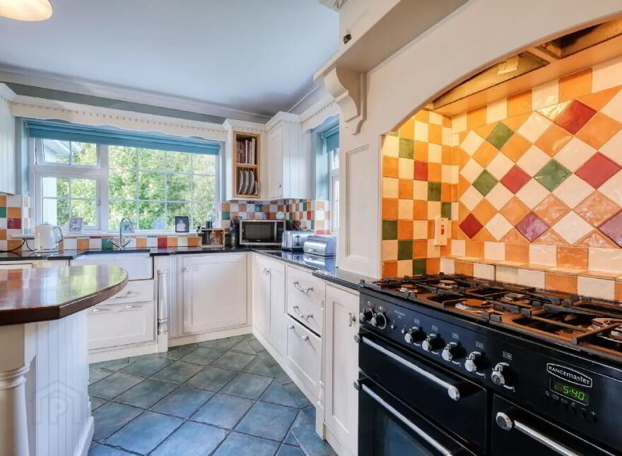 Riverside House, Clonmore, Killashee, N39VP46