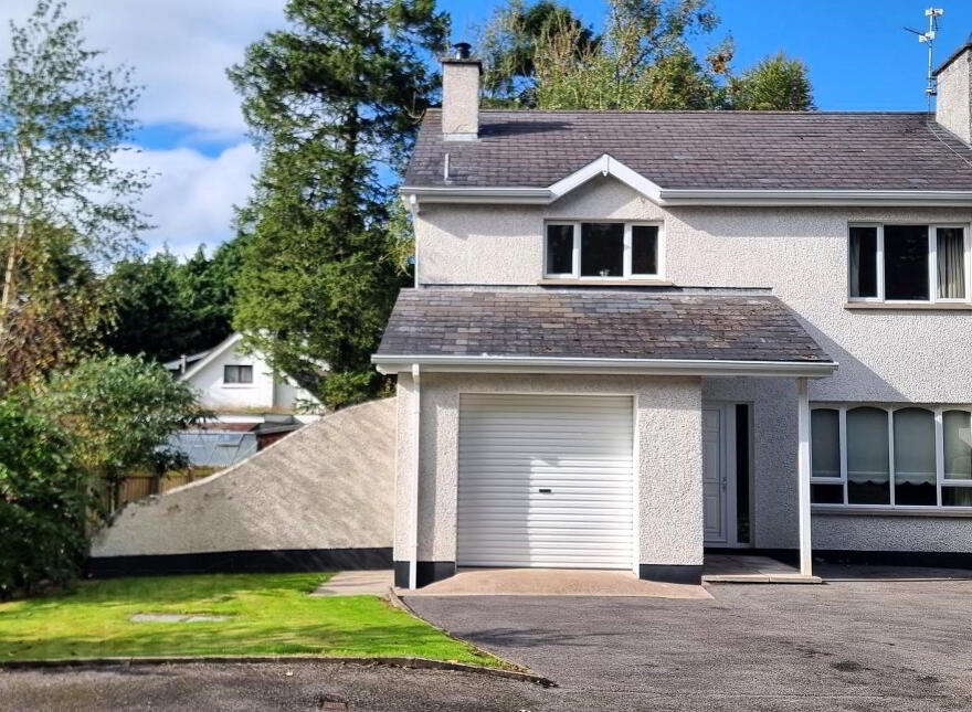 2 Kilmacrannel, Lisnaskea, BT92 0HH photo