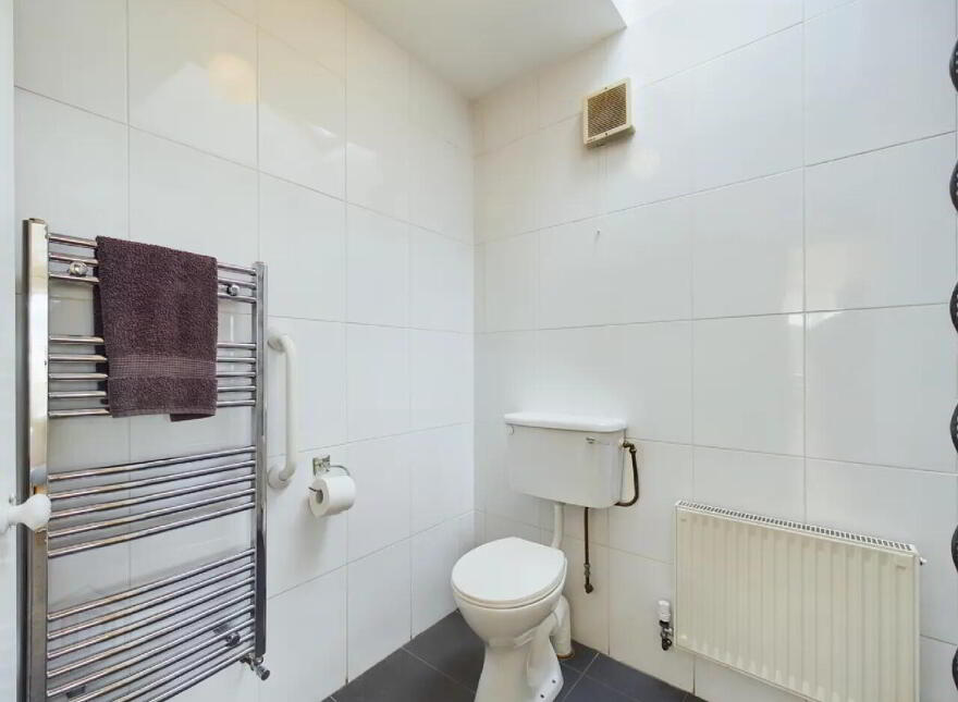 Cashel Road, Killenaule, Thurles, E41V585