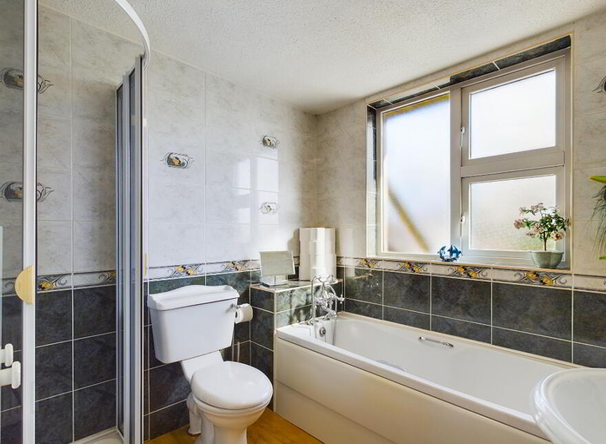 Cashel Road, Killenaule, Killenaule, E41V585