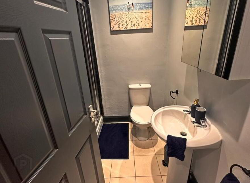Apartment For Rent, 38 Lawrence St, Belfast, BT7 1LF