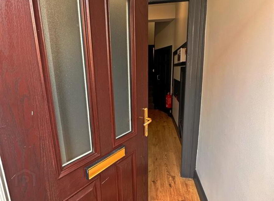 Apartment For Rent, 38 Lawrence St, Belfast, BT7 1LF