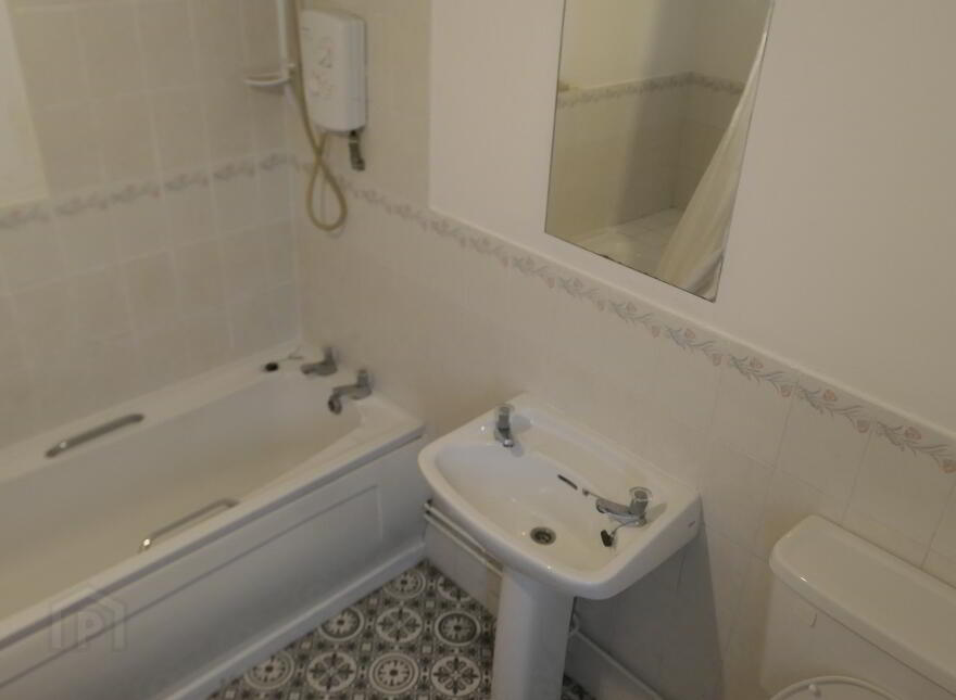 Unit 1, 36 Fitzroy Avenue, Botanic, Belfast, BT7 1HW