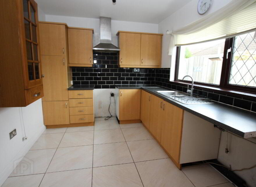 144 Larne Road, Carrickfergus, BT38 7NL