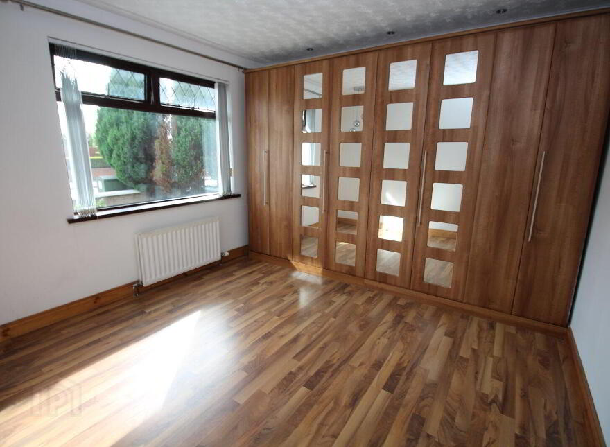 144 Larne Road, Carrickfergus, BT38 7NL