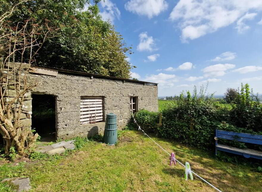 Carrowmore, Killasser, F12VN42