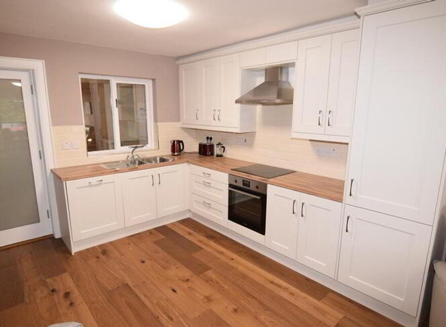Castle Road, Raphoe, F93N5K6