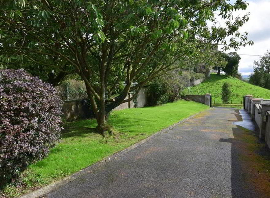 Castle Road, Raphoe, F93N5K6