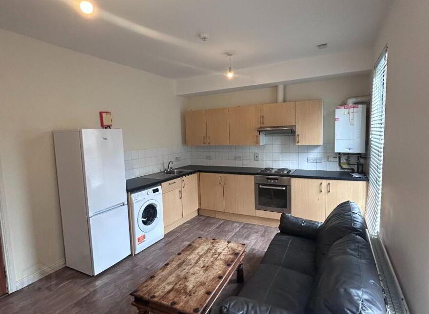 2, 23 Rugby Avenue, Belfast, BT7 1RD