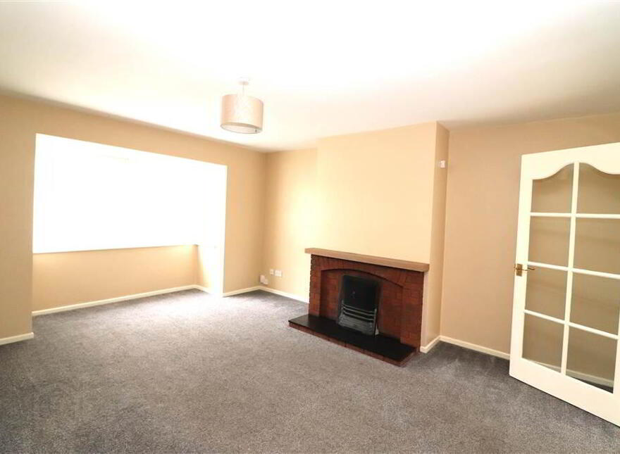 14 Moorland Park, Lisburn, BT28 2XT