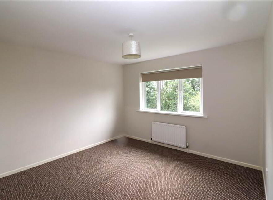 14 Moorland Park, Lisburn, BT28 2XT