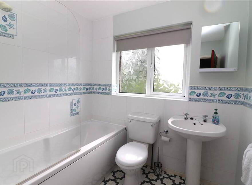 14 Moorland Park, Lisburn, BT28 2XT