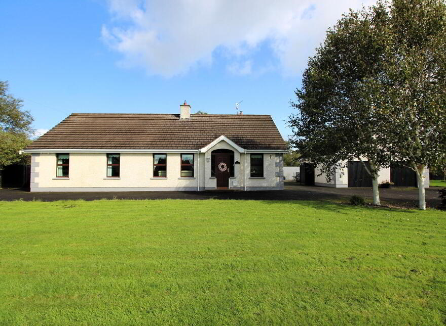 12b Ogales Road, Ballinderry Upper, BT28 2LL photo