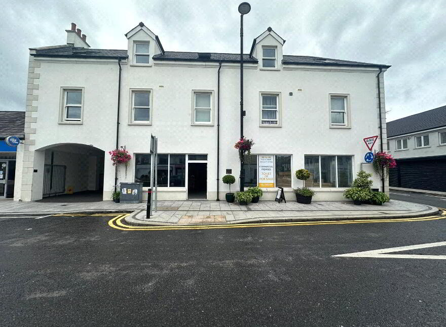 1-5 New Street, Randalstown, BT41 3AF