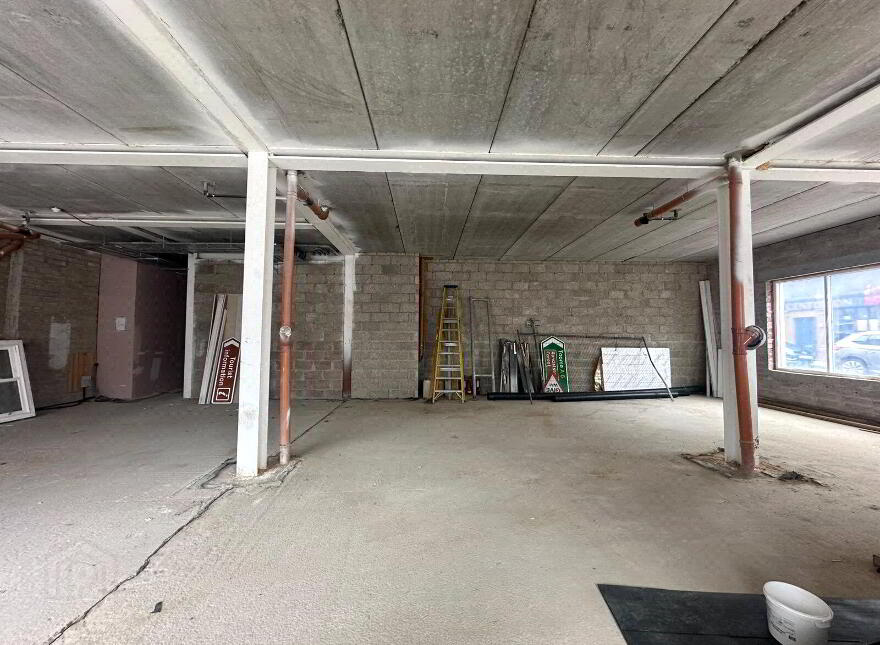 1-5 New Street, Randalstown, BT41 3AF