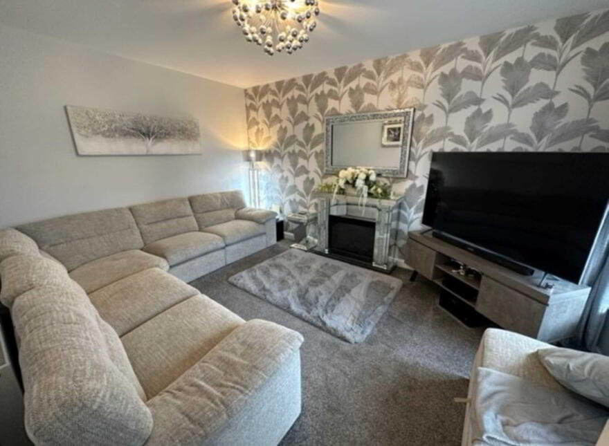 58 Cloverbrook, Larne, BT40 2UP