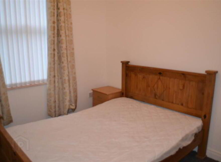 4 Fitzroy Avenue, Flat 1, ** Superb One Bedroom Apartment **, Belfast, BT7 1HW