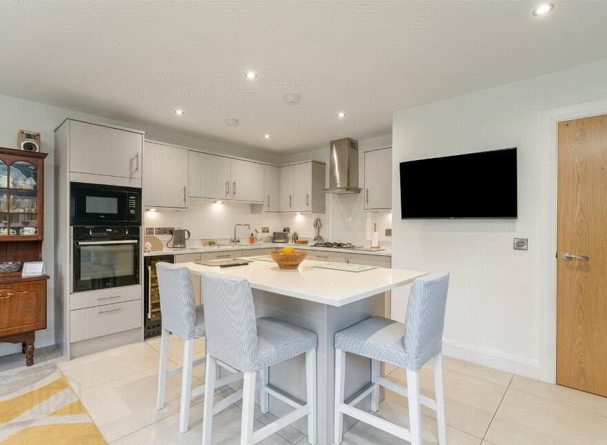 11 Milecross Manor, Belfast Road, Newtownards, BT23 4ZW